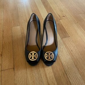 Tory burch black classics